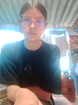 Snapshot of Leidy_Smitth chatting on July 3, 2026, 8:48 pm Leidy Smitth online show from July 3, 2026, 8:48 pm