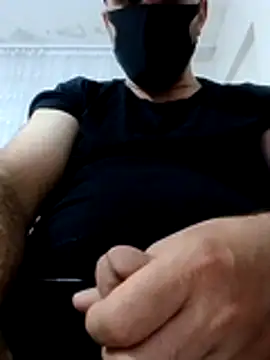 demiirr34 online show from July 13, 2026, 1:05 am
