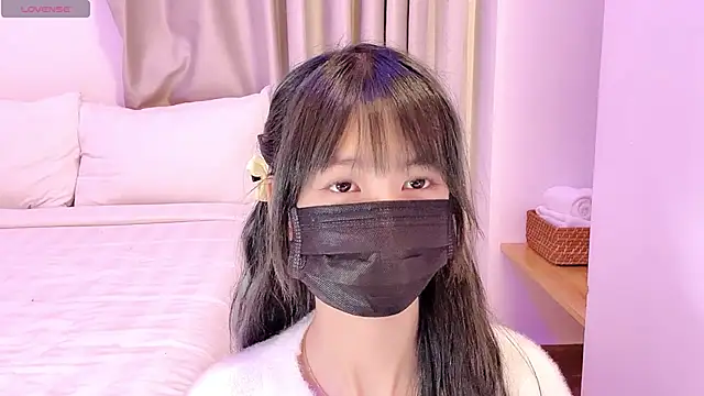Snapshot of Your-Sunshinee chatting on July 5, 2026, 4:03 pm Your-Sunshinee online show from July 5, 2026, 4:03 pm