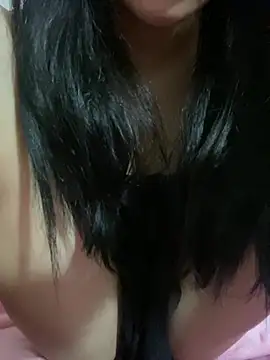 Snapshot of Gkuen029 chatting on July 2, 2026, 3:23 am Gkuen029 online show from July 2, 2026, 3:23 am