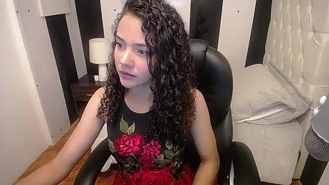 Snapshot of lucy_lorelei chatting on July 2, 2026, 12:55 pm lucy lorelei online show from July 2, 2026, 12:55 pm