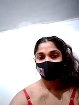 Snapshot of Payel-54 chatting on July 7, 2026, 10:24 pm Payel-54 online show from July 7, 2026, 10:24 pm