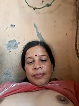 Snapshot of neeru190 chatting on July 12, 2026, 5:19 am neeru190 online show from July 12, 2026, 5:19 am