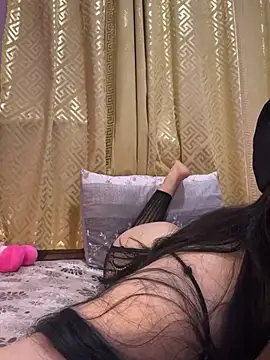 Quen rima sexy online show from July 1, 2026, 10:21 pm