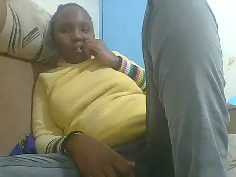 Sexxycaros online show from July 2, 2026, 8:37 pm