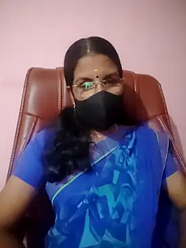 Snapshot of tamil_peenqueen chatting on July 9, 2026, 6:36 am tamil peenqueen online show from July 9, 2026, 6:36 am