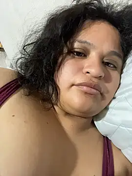 Snapshot of aliciuisy chatting on August 8, 2026, 3:08 pm aliciuisy online show from August 8, 2026, 3:08 pm
