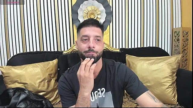 Snapshot of TommyDum chatting on July 14, 2026, 4:24 pm TommyDum online show from July 14, 2026, 4:24 pm