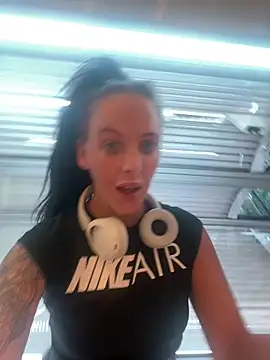 Lucy-White-69 online show from July 7, 2026, 12:42 pm
