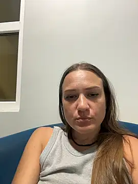 Snapshot of Luxyvibes chatting on July 29, 2026, 9:25 pm Luxyvibes online show from July 29, 2026, 9:25 pm