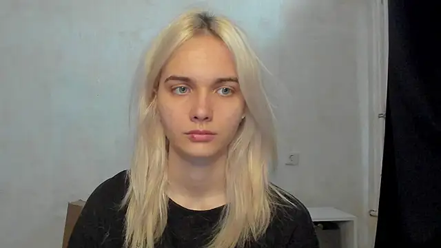Snapshot of LanaCute chatting on July 12, 2026, 8:15 am LanaCute online show from July 12, 2026, 8:15 am