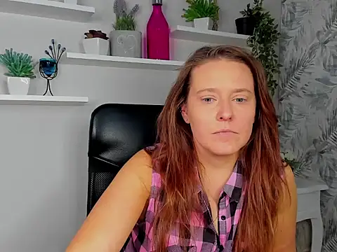 Snapshot of LadyAlessa chatting on July 10, 2026, 6:02 am LadyAlessa online show from July 10, 2026, 6:02 am