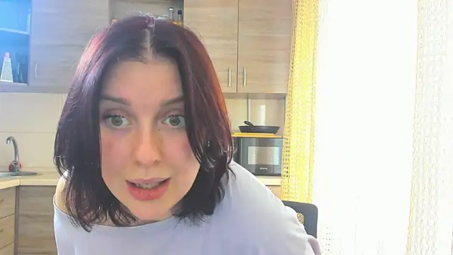 Snapshot of DI_Fetish chatting on August 6, 2026, 5:57 am DI Fetish online show from August 6, 2026, 5:57 am