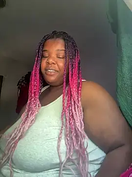 Snapshot of QueenTease420 chatting on July 8, 2026, 12:39 pm QueenTease420 online show from July 8, 2026, 12:39 pm