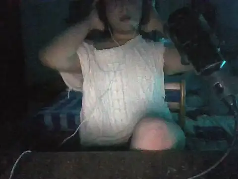 Snapshot of MidnightButterflyx chatting on July 8, 2026, 7:58 pm MidnightButterflyx online show from July 8, 2026, 7:58 pm