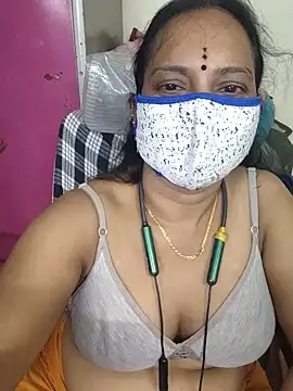Snapshot of amudha143 chatting on July 13, 2026, 6:29 pm amudha143 online show from July 13, 2026, 6:29 pm