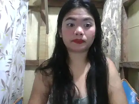 Snapshot of HornyAsian4you chatting on July 13, 2026, 1:21 pm HornyAsian4you online show from July 13, 2026, 1:21 pm
