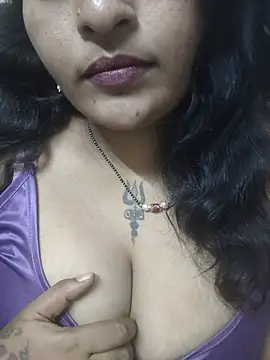 Snapshot of mass_madhu_with_BF chatting on July 18, 2026, 7:55 pm mass madhu with BF online show from July 18, 2026, 7:55 pm