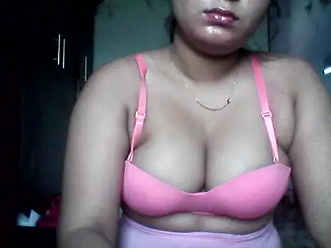 Snapshot of A-Rosesexy chatting on July 16, 2026, 5:37 am A-Rosesexy online show from July 16, 2026, 5:37 am