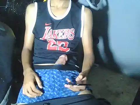 Snapshot of Bimo-i6 chatting on July 12, 2026, 12:44 am Bimo-i6 online show from July 12, 2026, 12:44 am