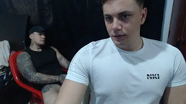 Snapshot of kike_energy chatting on February 23, 2025, 8:11 pm kike energy online show from February 23, 2025, 8:11 pm