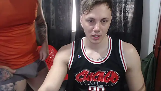 Snapshot of kike_energy chatting on November 16, 2025, 7:18 pm kike energy online show from November 16, 2025, 7:18 pm