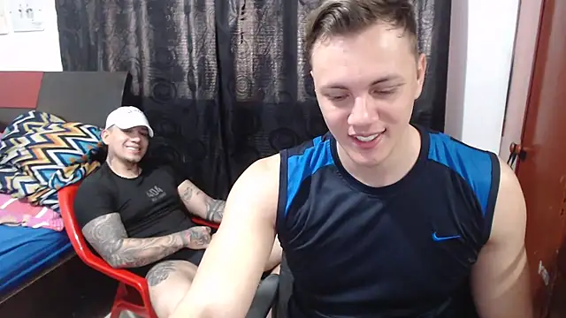 Snapshot of kike_energy chatting on October 4, 2025, 4:08 pm kike energy online show from October 4, 2025, 4:08 pm