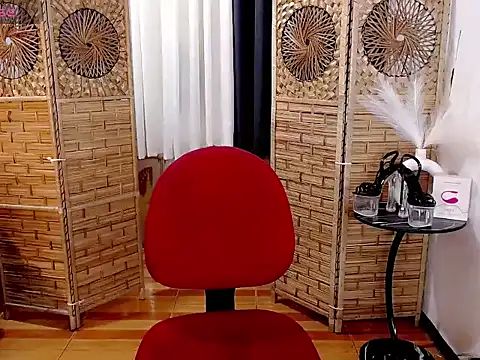 Snapshot of sugar_anderson chatting on July 14, 2026, 7:42 pm sugar anderson online show from July 14, 2026, 7:42 pm