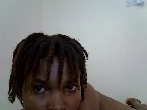 Snapshot of Pettite_ainah chatting on July 11, 2026, 2:50 pm Pettite ainah online show from July 11, 2026, 2:50 pm