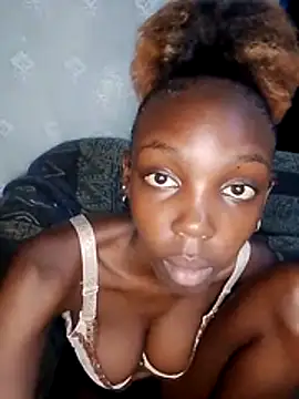 Snapshot of Slimmhottie254 chatting on July 21, 2026, 1:12 pm Slimmhottie254 online show from July 21, 2026, 1:12 pm