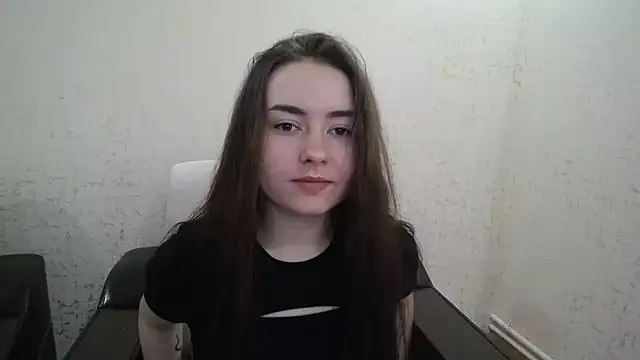 Snapshot of LoriBlack chatting on July 17, 2026, 3:20 pm LoriBlack online show from July 17, 2026, 3:20 pm