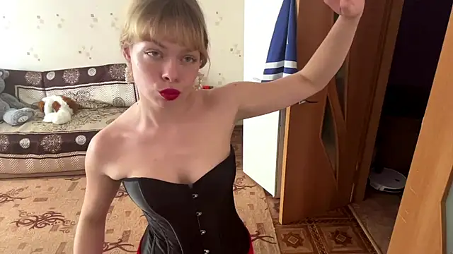 Snapshot of SERBIAN_KISS chatting on July 14, 2026, 10:21 am SERBIAN KISS online show from July 14, 2026, 10:21 am