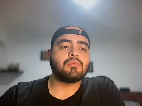alejon08  online show from July 12, 2026, 7:42 am