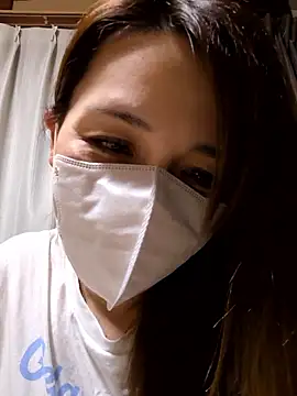 Snapshot of hiiroo0506 chatting on July 14, 2026, 4:24 pm hiiroo0506 online show from July 14, 2026, 4:24 pm