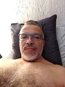 Snapshot of cared72 chatting on July 18, 2026, 12:52 am cared72 online show from July 18, 2026, 12:52 am