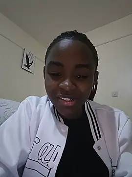 Snapshot of kemmy_sweet chatting on July 14, 2026, 6:51 am kemmy sweet online show from July 14, 2026, 6:51 am