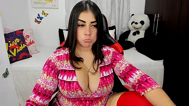 Snapshot of lucy007_ chatting on January 6, 2026, 2:37 am lucy007 online show from January 6, 2026, 2:37 am