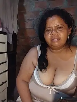 Gatita17P online show from July 28, 2026, 4:09 am