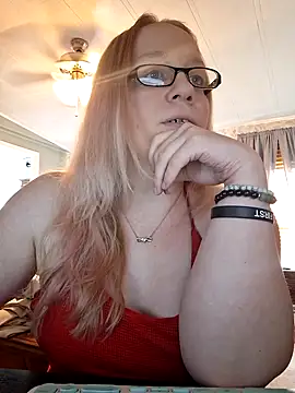 XxMs StarzxX online show from January 30, 2025, 4:13 pm