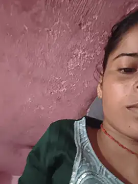 Hott soniya online show from July 25, 2026, 1:57 am