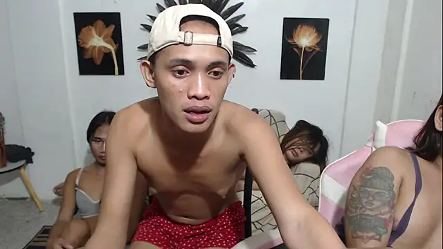 Snapshot of PowerExoticAsian69xxx chatting on July 16, 2026, 9:45 pm PowerExoticAsian69xxx online show from July 16, 2026, 9:45 pm