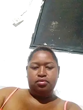 nailyn online show from August 5, 2026, 11:04 am