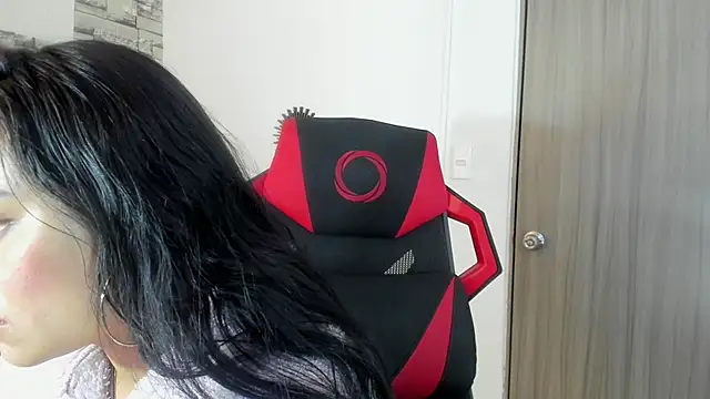 gabriela grace online show from November 12, 2025, 2:54 pm