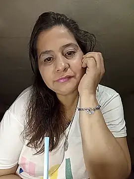 Snapshot of Cynthia186 chatting on July 27, 2026, 10:50 pm Cynthia186 online show from July 27, 2026, 10:50 pm