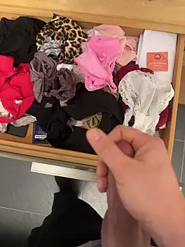 swissboy22 online show from March 14, 2026, 8:53 am