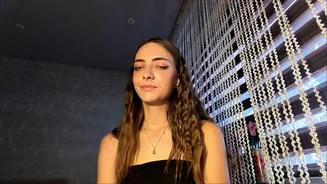 Snapshot of JeanelleGerken chatting on July 22, 2026, 9:11 am JeanelleGerken online show from July 22, 2026, 9:11 am