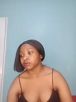 Snapshot of HotCaramela_05 chatting on July 23, 2026, 5:38 am HotCaramela 05 online show from July 23, 2026, 5:38 am