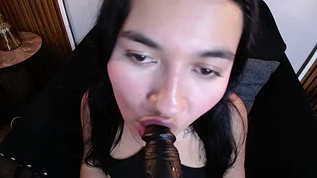 NickyLoveSaliva online show from July 28, 2026, 3:21 pm