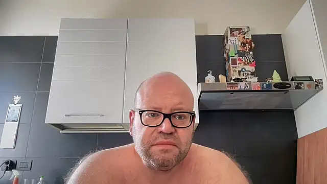 theitalianbear online show from July 25, 2026, 7:38 am