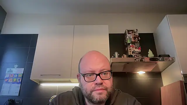 theitalianbear online show from January 6, 2026, 8:29 am